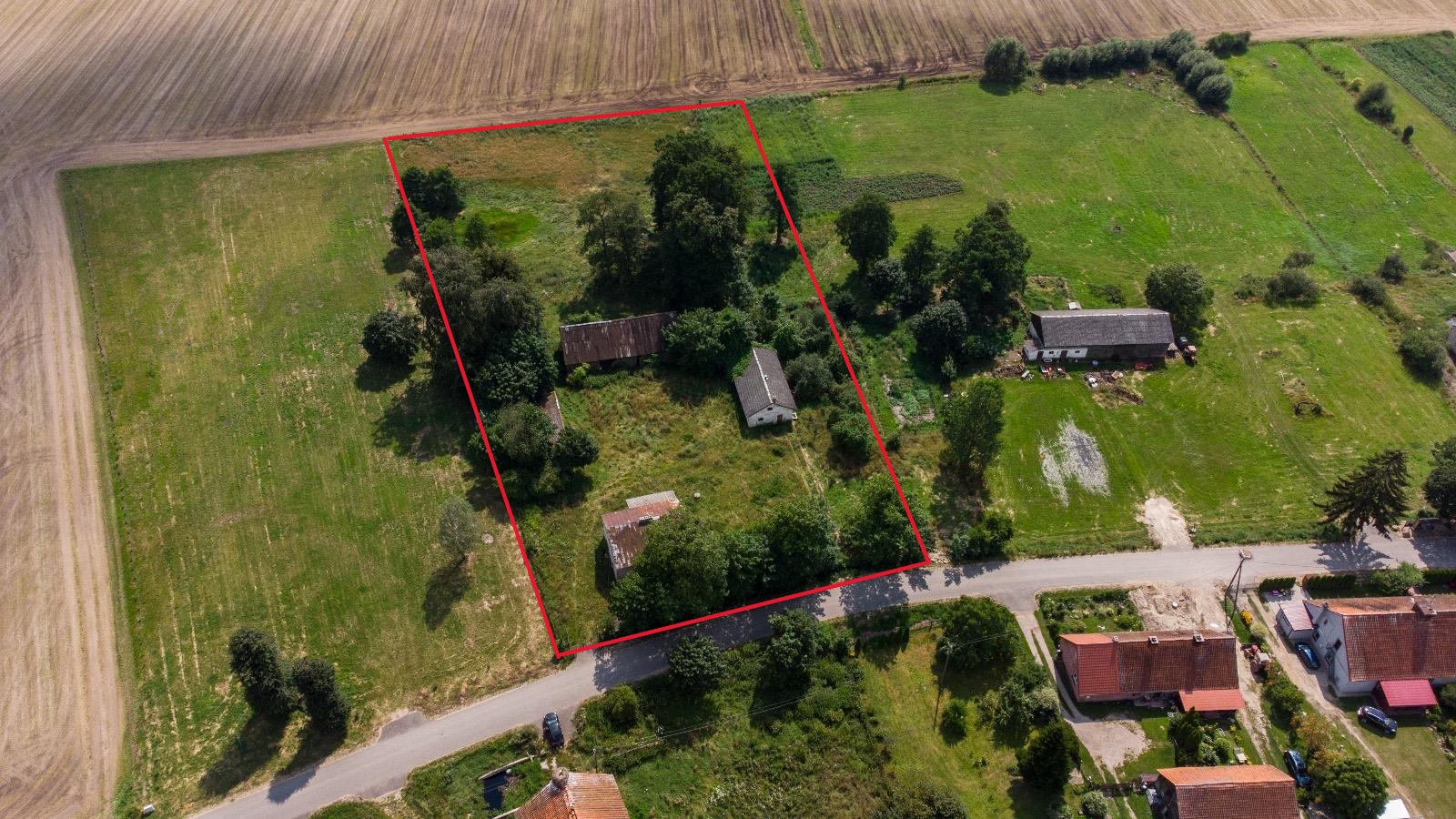 Widok z drona – zaznaczona działka